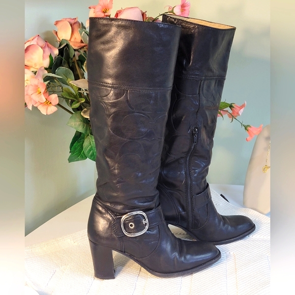 COACH Signature leather chunky heel boots 😍Rare HTF zipper - Picture 2 of 12